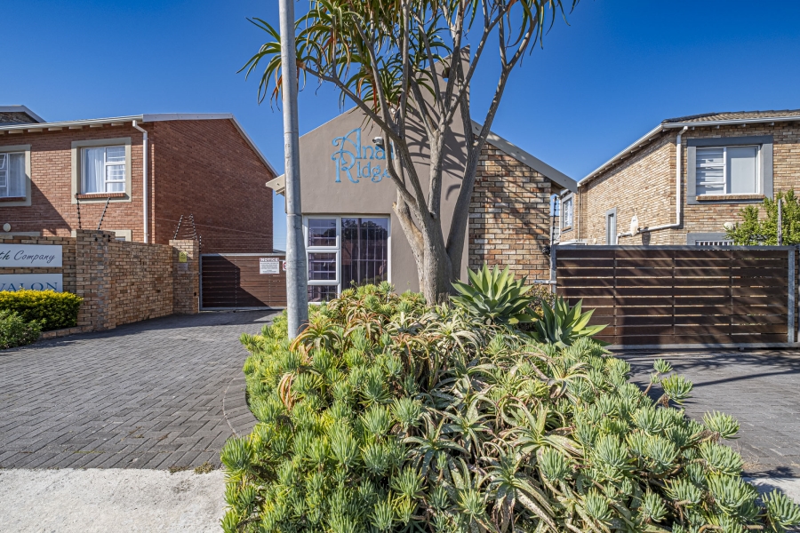 1 Bedroom Property for Sale in South End Eastern Cape